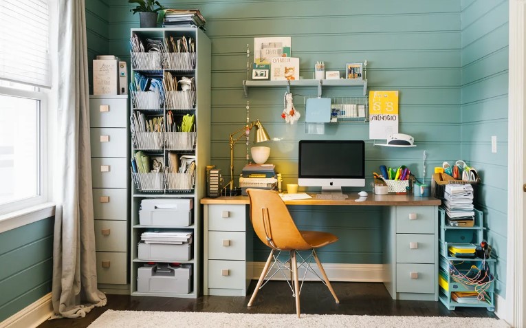 Smart Décor Ideas for an Efficient Home Office